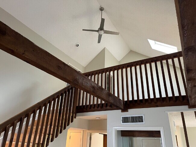 Building Photo - 1404 Bell Trace Dr
