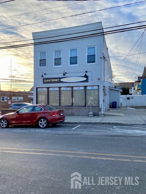 Building Photo - 321 Pershing Ave