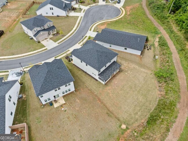 Building Photo - 5911 Green Ash Ct