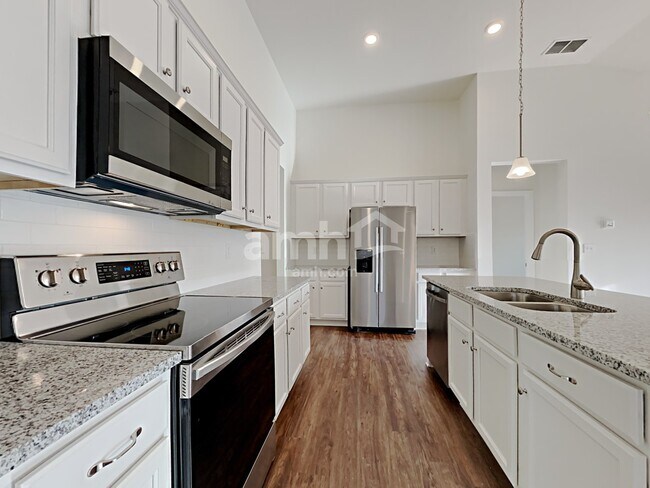 Building Photo - 5232 Blue Mountain Drive