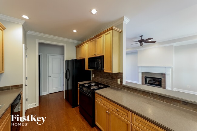 Building Photo - 5938 Limestone Ln