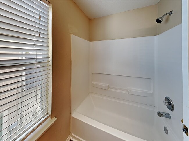 Building Photo - 20534 Patriot Park Ln