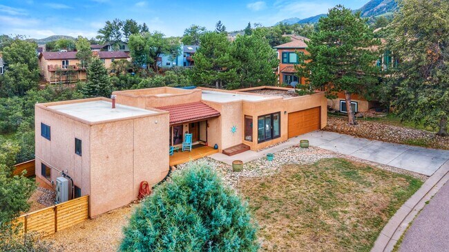 Building Photo - 14 Kreg Ln