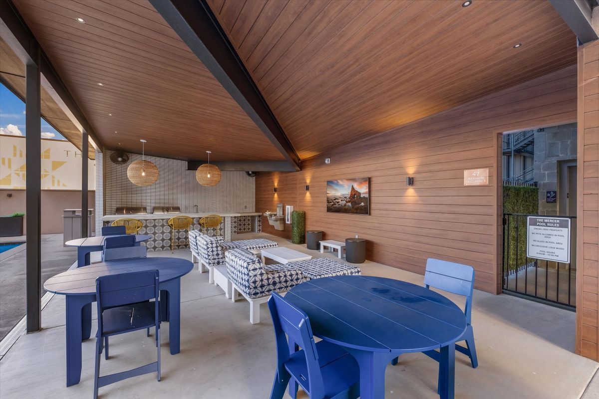 Building Photo - 2165 Gabriels Pl