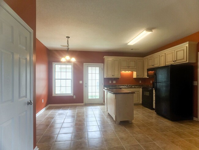 Building Photo - 12945 Garden Creek Ln