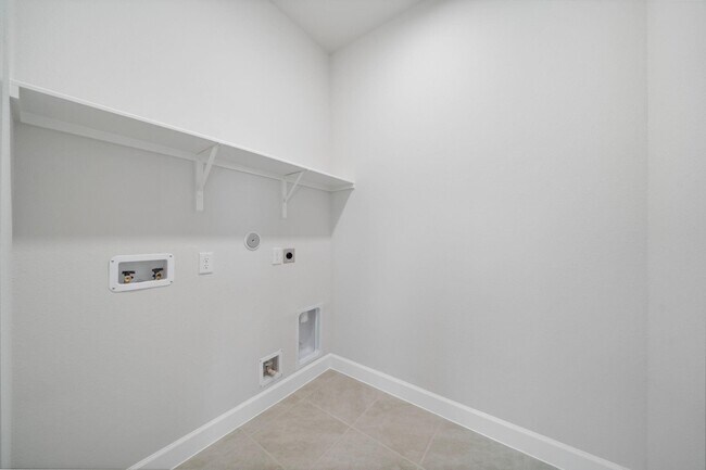 Building Photo - 1502 Noble Pk Dr
