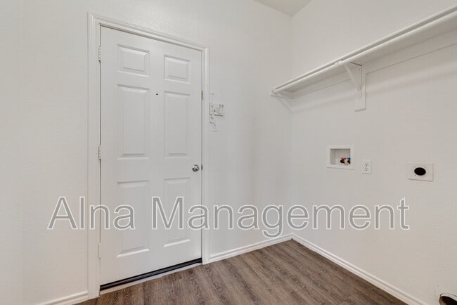 Building Photo - 1173 Sunderland Ln