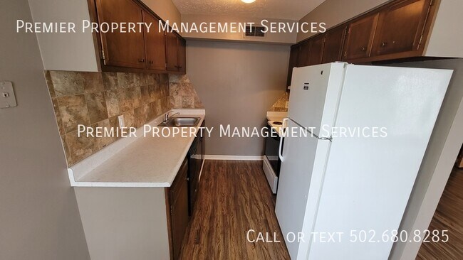 Building Photo - 4403 Landside Dr