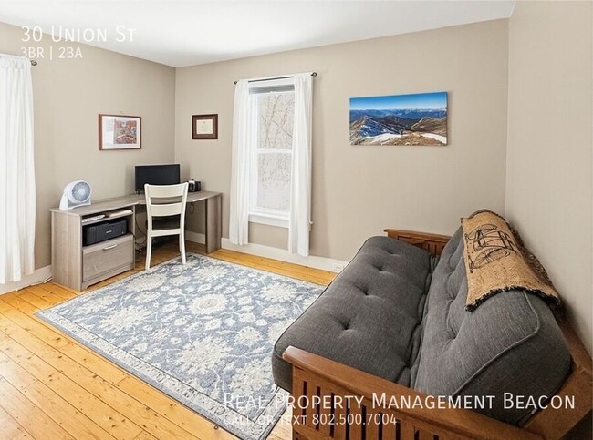 Building Photo - 30 Union St