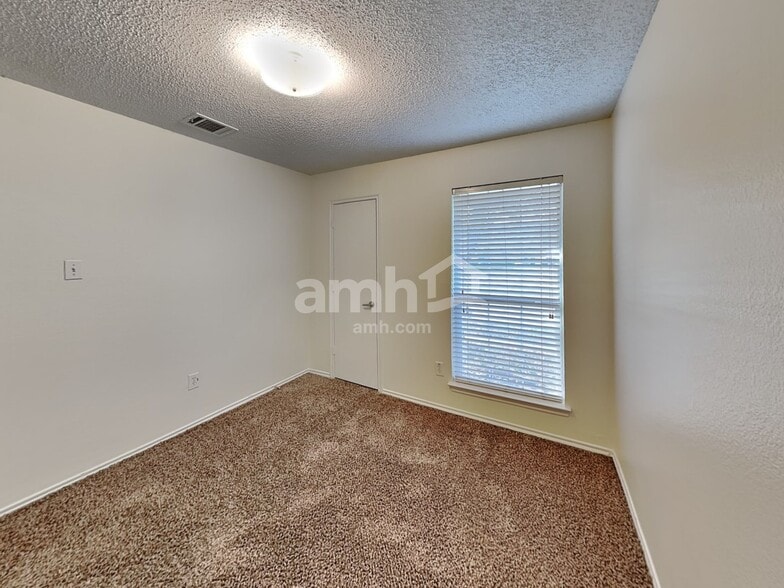 Building Photo - 777 Eldorado Dr