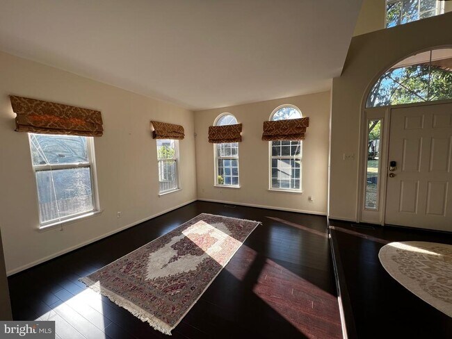 Building Photo - 5317 Poplar Valley Ct