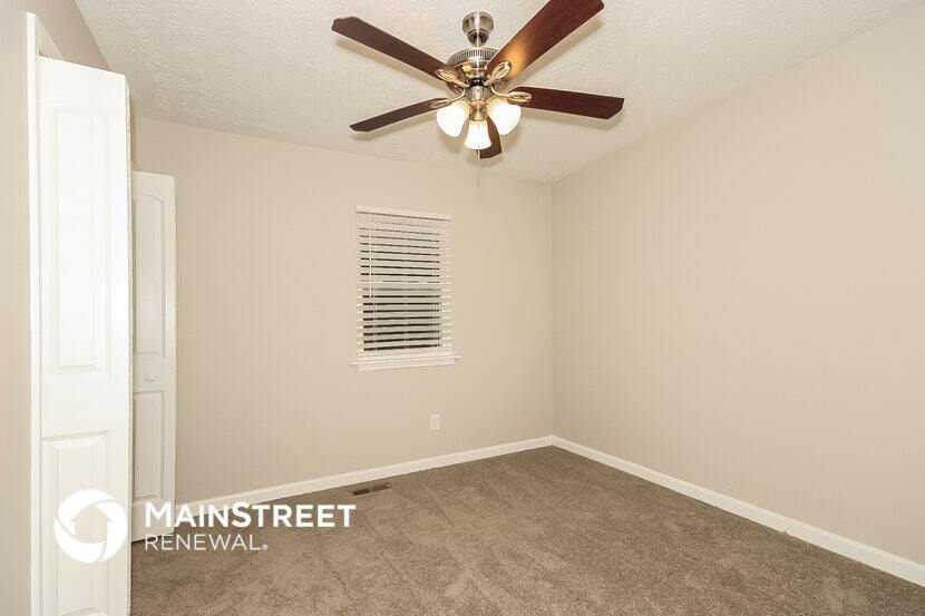 Building Photo - 4349 Parkview Dr