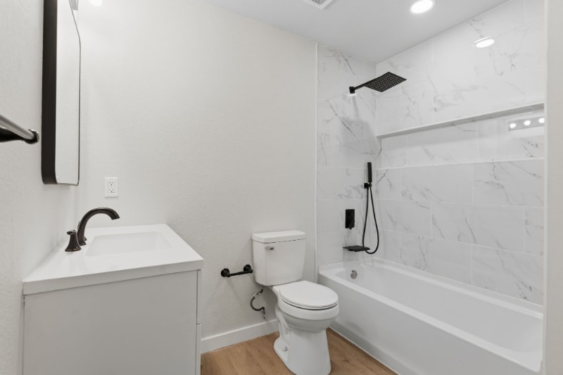 Building Photo - 1832 Dogwood Trail