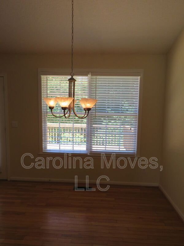 Building Photo - 22 Cunningham Cir