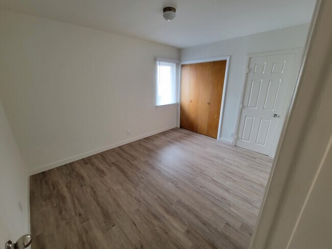 Bedroom2 - 3052 Honolulu Ave