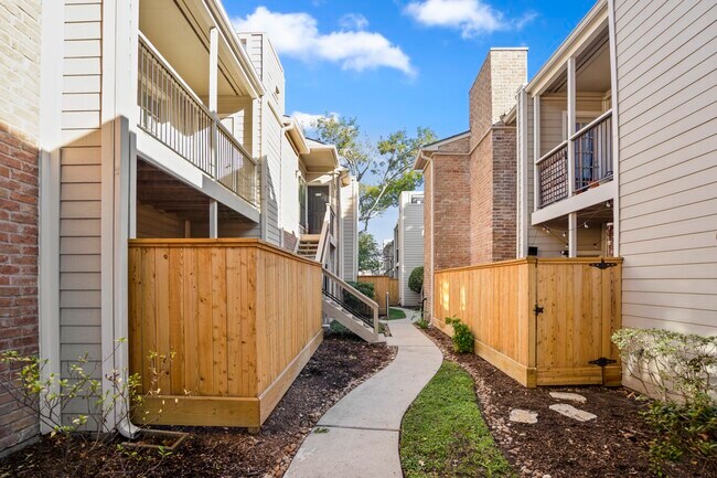 Building Photo - 2001 Bering Dr