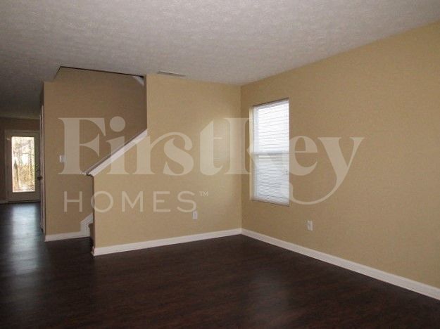 Building Photo - 11419 High Grass Dr