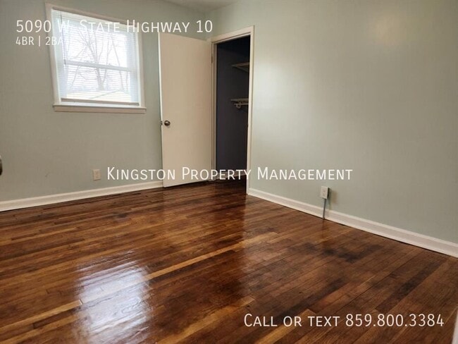 Building Photo - Beautiful 4 Bedroom 2 Bathroom House! 1/2 ...