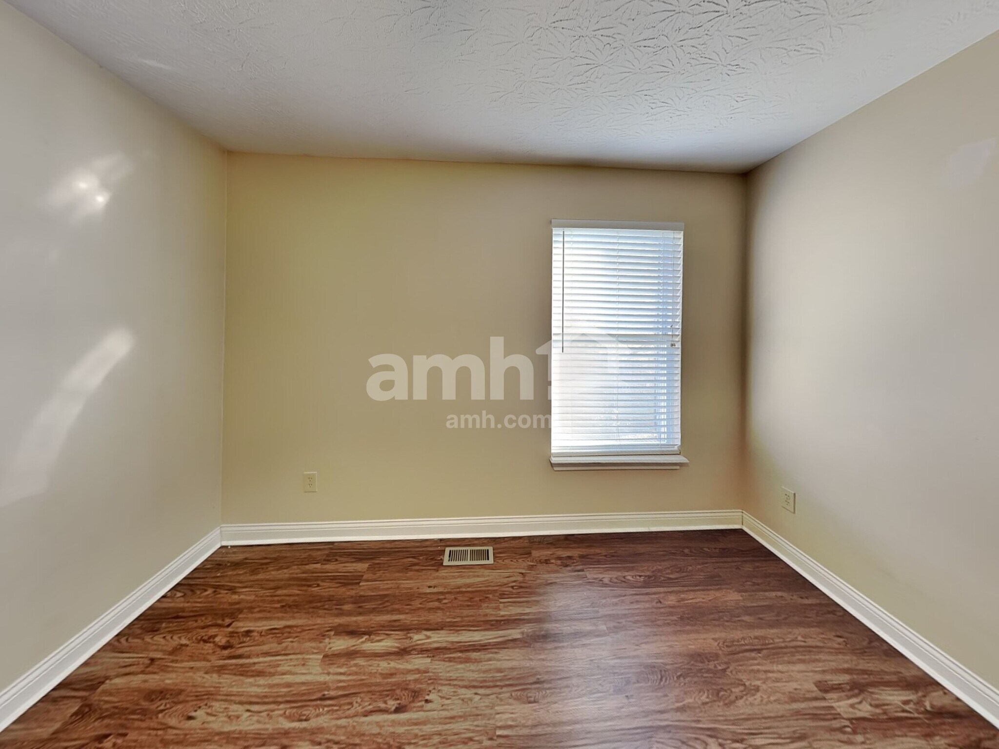 Building Photo - 1073 Ivoryhill Dr