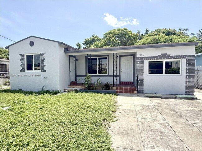 Building Photo - 1450 NW 35th St