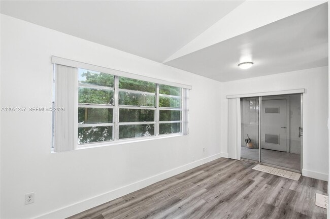 Building Photo - 15330 SW 106th Terrace