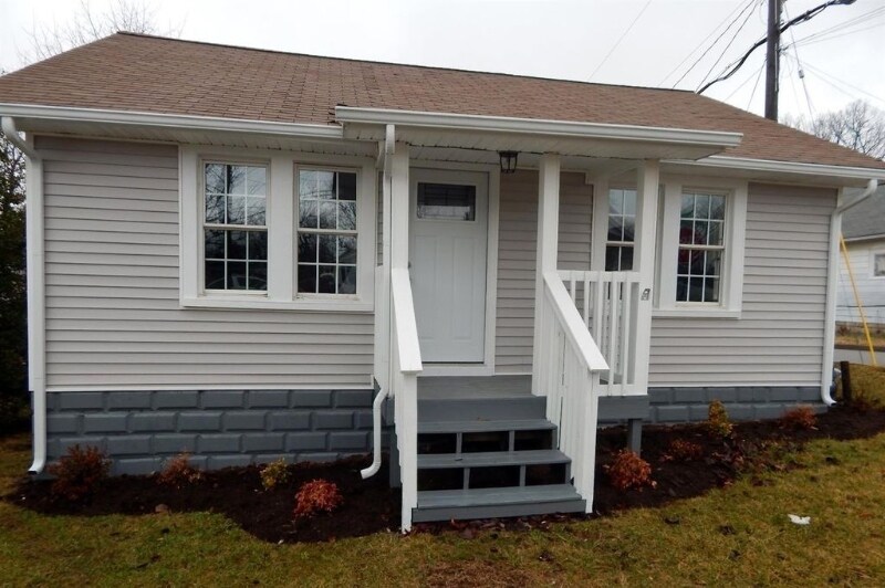 Building Photo - 301 Thompson Rd