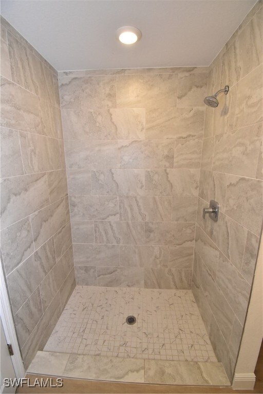 Building Photo - 4553 Midland St