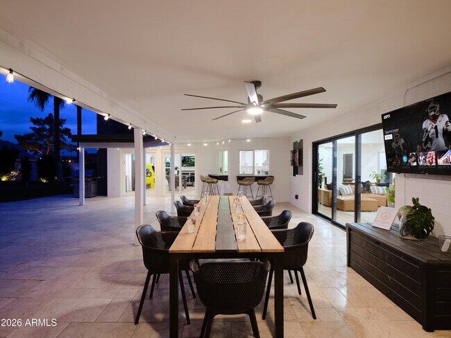 Building Photo - 15218 N 61st St