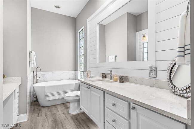 Building Photo - 7549 Garibaldi Ct