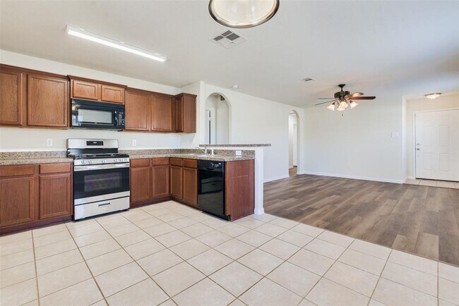 Building Photo - 26918 Graybill Ct
