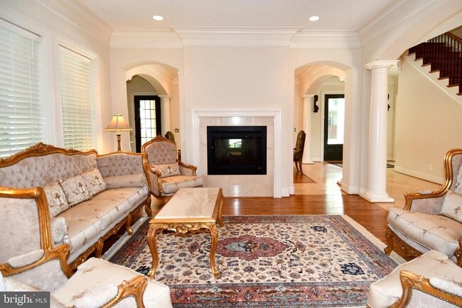 Building Photo - 7104 Old Dominion Dr