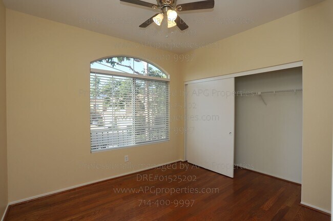 Building Photo - 48 Calle De Los Ninos
