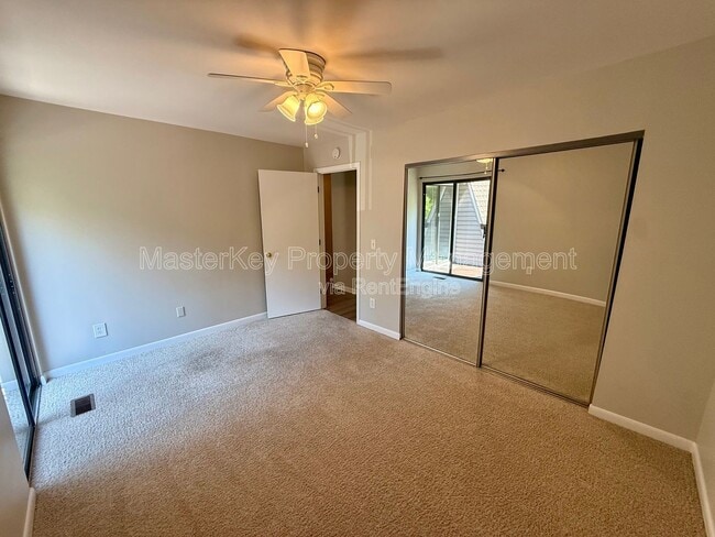 Building Photo - 104 Finley Forest Dr