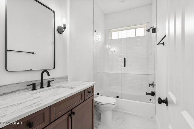 Building Photo - 3500 Fox Run Blvd