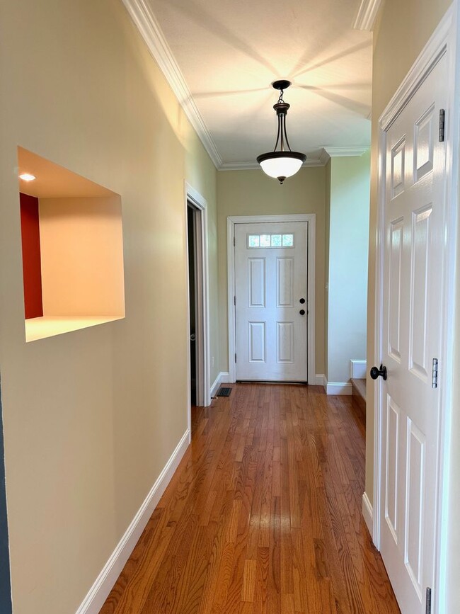 Building Photo - West AVL - Truly Special Custom Build!