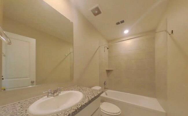 Building Photo - Timeless Comfort Meets Modern Living in This 3-Bedroom Home