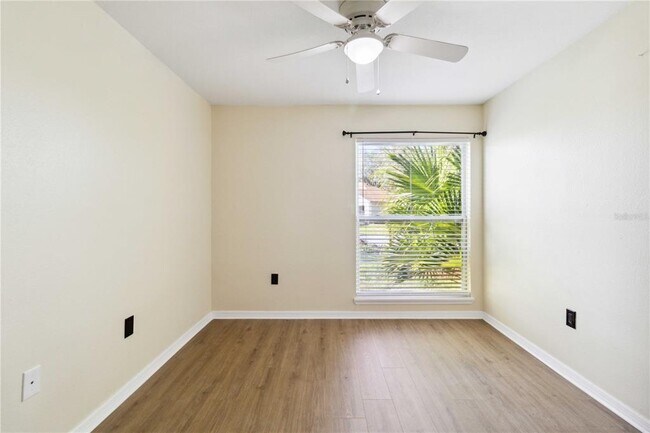 Building Photo - 3509 65th Ave Cir E