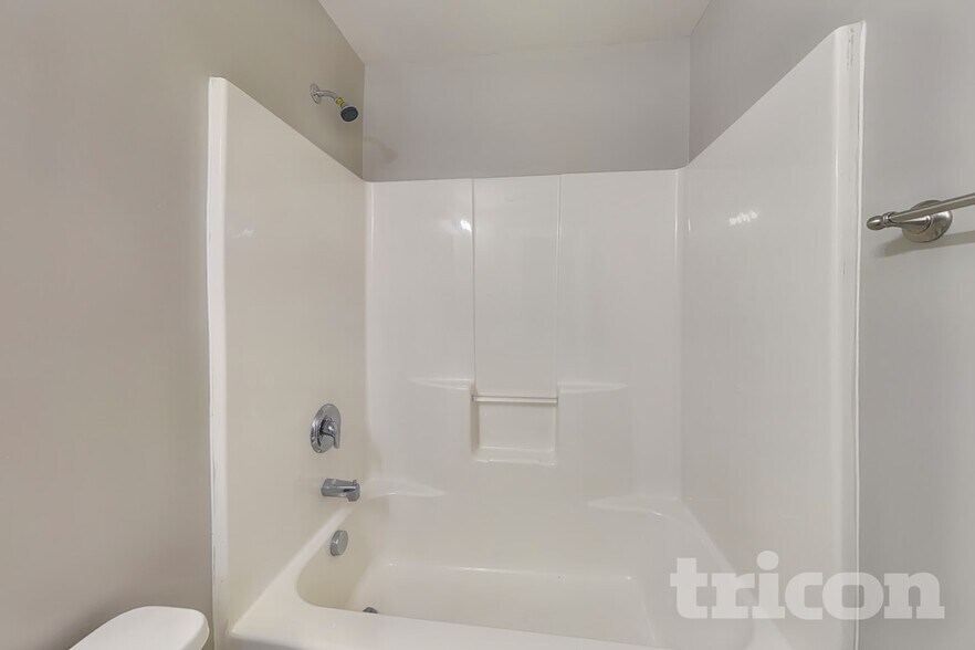 Building Photo - 4813 Samuel Richard St