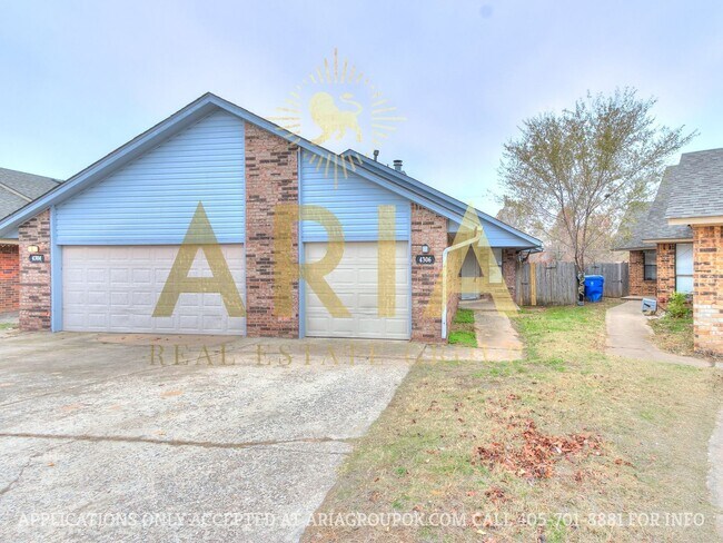 Primary Photo - &#39;4304-4306 Harvard Rd.