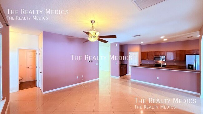 Building Photo - 4067 Knott Dr