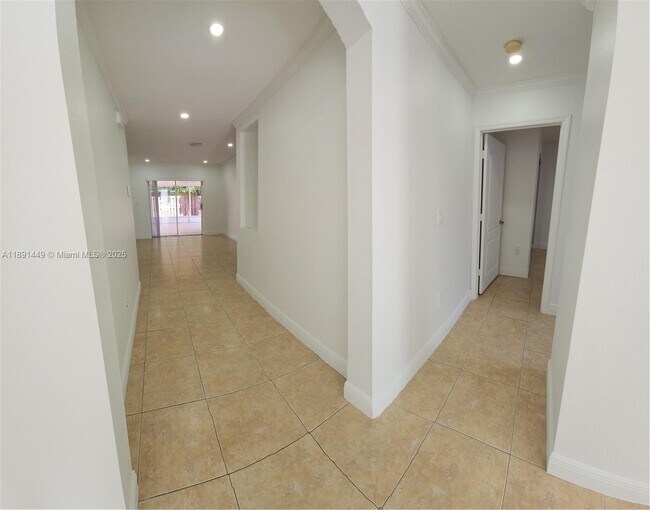 Building Photo - 11281 SW 247th Ter