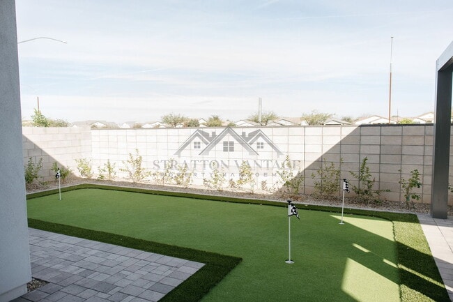 Building Photo - 10262 E Utah Ave