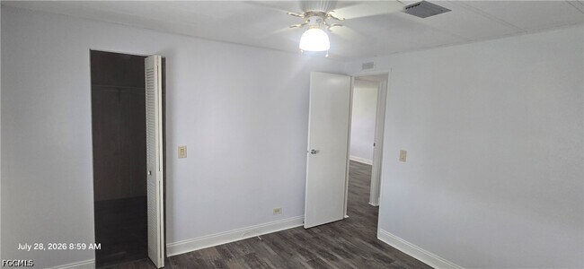 Building Photo - 612 Pine Grove Ct