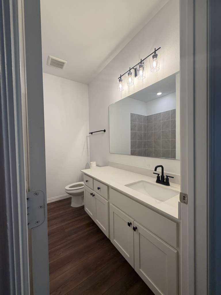 Building Photo - 3802 Chicory Ct