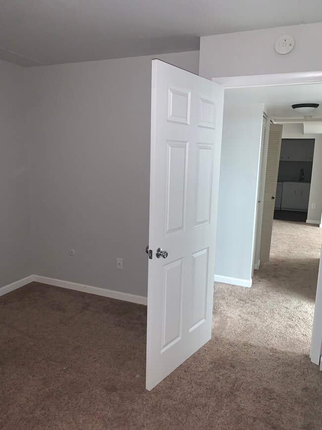 Building Photo - 220 Linden Street, Unit 603
