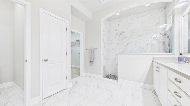 Building Photo - 2776 Long Bow Way