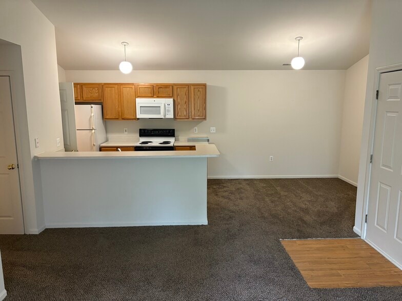 Building Photo - Whitmore Lake Apartments