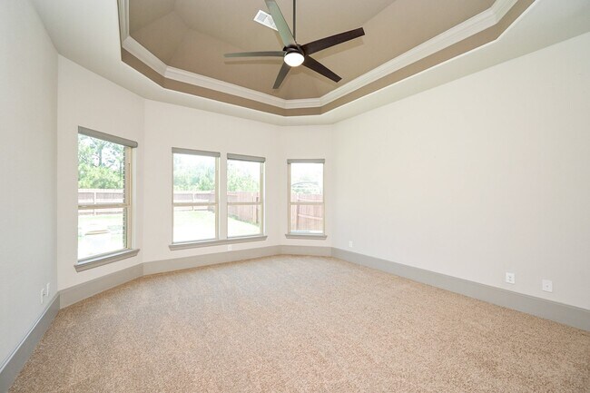 Building Photo - 25235 Birchwood Springs Ave