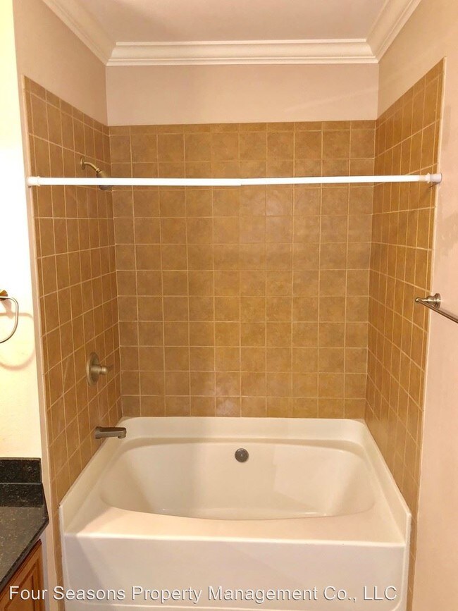 Building Photo - 2 br, 2 bath House - 1276 Tropical Cove