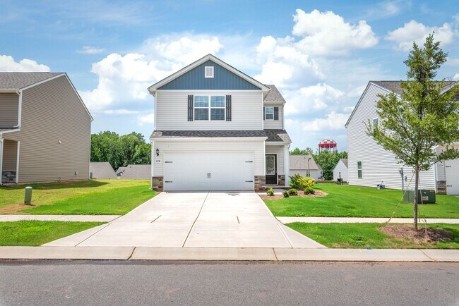 Primary Photo - Modern Home with Great Layout!